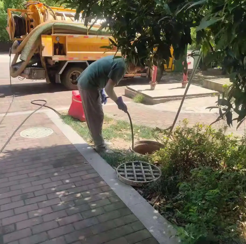 市中市政排污管道清淤疏通——专业团队，让您全程省心！